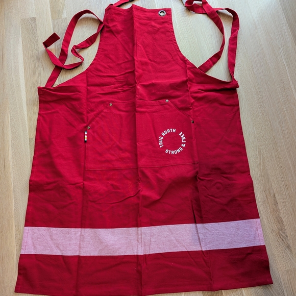 Red Stripes Adult Apron - Picture 3 of 5